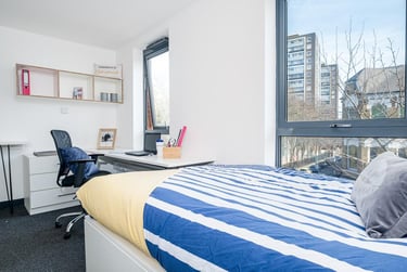 1 bed studio, Fulham Palace Road, Hammersmith, London, W69PA - Image 12